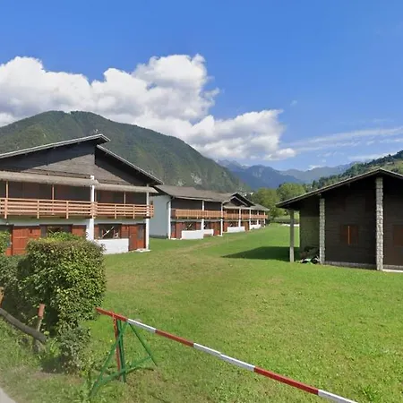 Villaggio Azzurro Deluxe Holiday park *